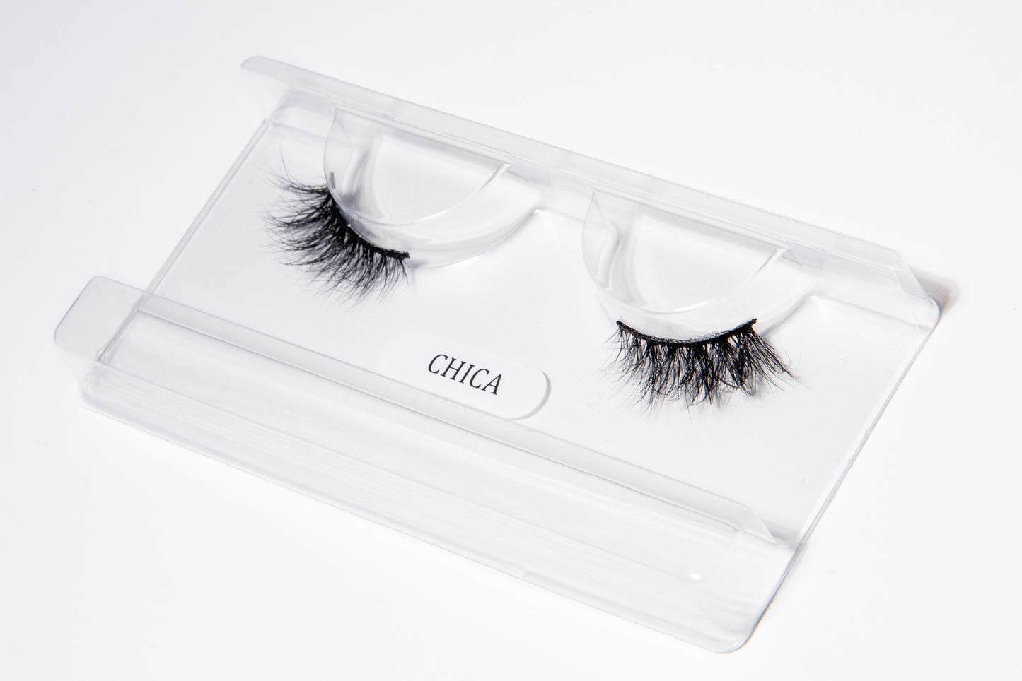 ‘Chica’ Single Lash
